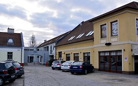 Dentissimi Vendegszobak